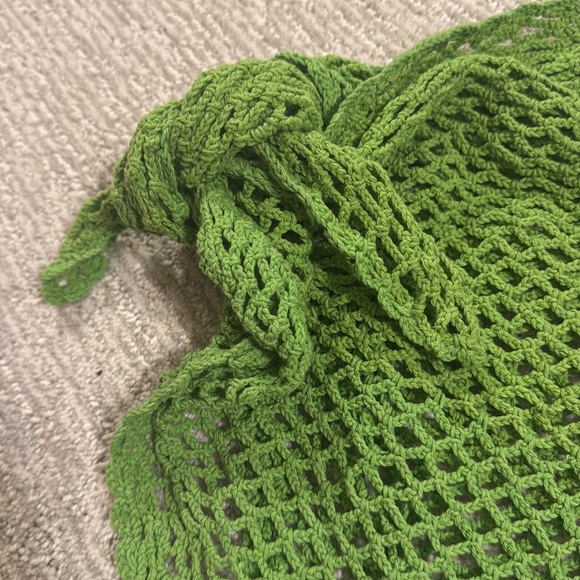 Aro Swim Jaxon sarong in kiwi crochet sarong - Picture 4 of 5